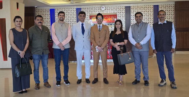 Guests and organisers together at the venue before the workshop
